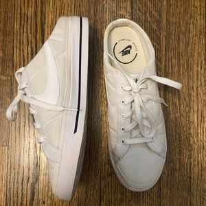 Nike Court Legacy Mule